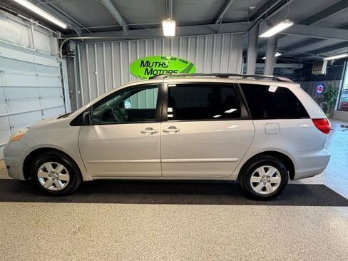 Used 2007 Toyota Sienna LE FWD image 5