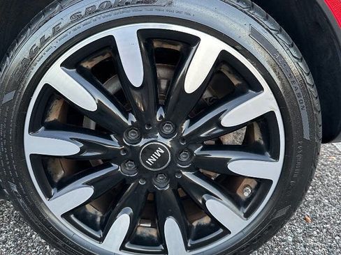 Used 2019 MINI Cooper S w/ Premium Package image 43