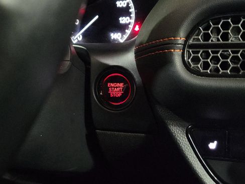 Used 2025 Honda HR-V Sport image 26