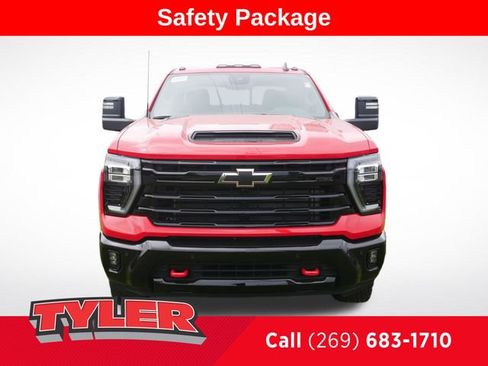 New 2026 Chevrolet Silverado 2500 LT w/ Trail Boss Package AWD/4WD image 2