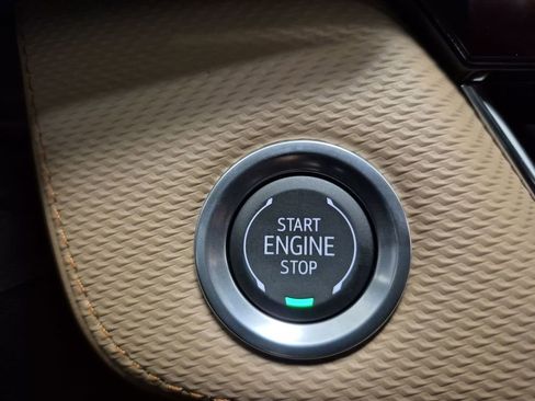 New 2026 Chevrolet Equinox ACTIV w/ Safety and Technology Package image 17