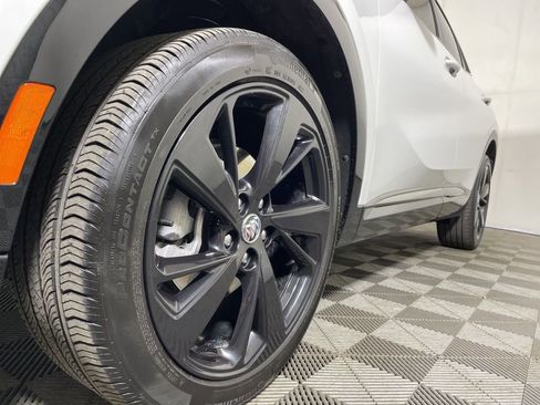 Used 2023 Buick Envision Essence w/ Sport Touring Package image 27