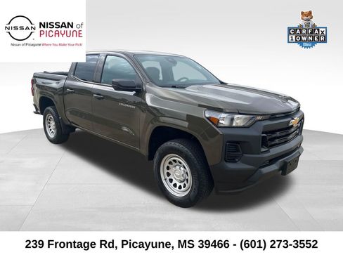 Used 2023 Chevrolet Colorado W/T image 8