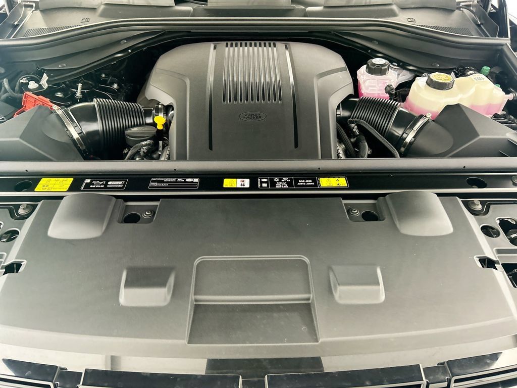 New 2026 Land Rover Range Rover Sport Dynamic SE AWD/4WD image 28