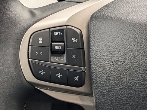New 2026 Ford Explorer Active w/ Active Comfort Package image 21