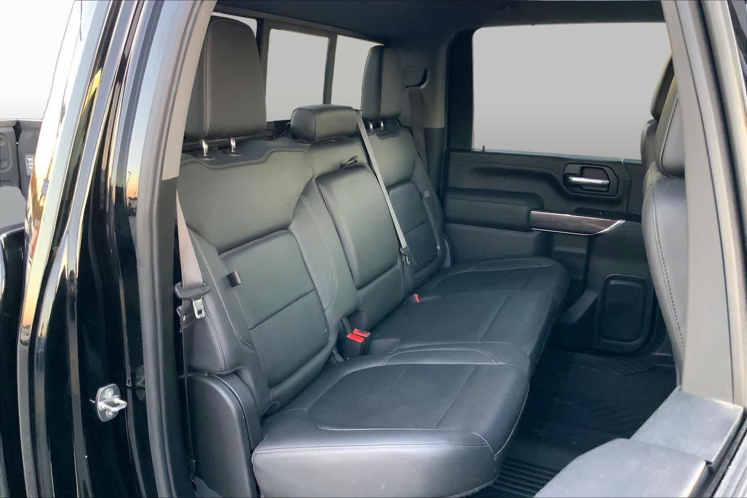 Used 2020 Chevrolet Silverado 2500 LTZ AWD/4WD image 18