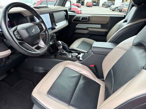 Used 2021 Ford Bronco Wildtrak AWD/4WD image 16