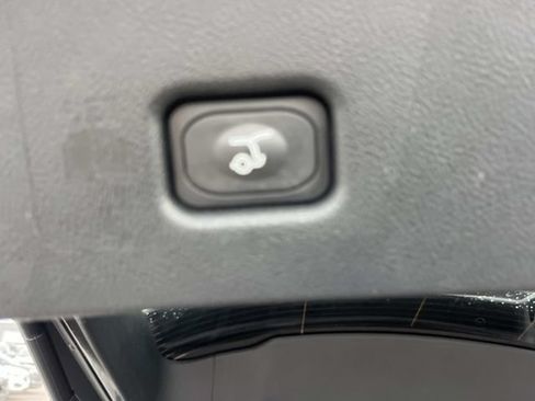 Used 2023 Lincoln Nautilus Black Label AWD/4WD image 13
