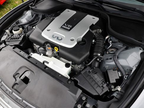 Used 2014 INFINITI Q60 Convertible w/ Premium Package image 54