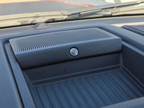 Used 2019 Ford F150 Lariat w/ Equipment Group 502A Luxury image 37