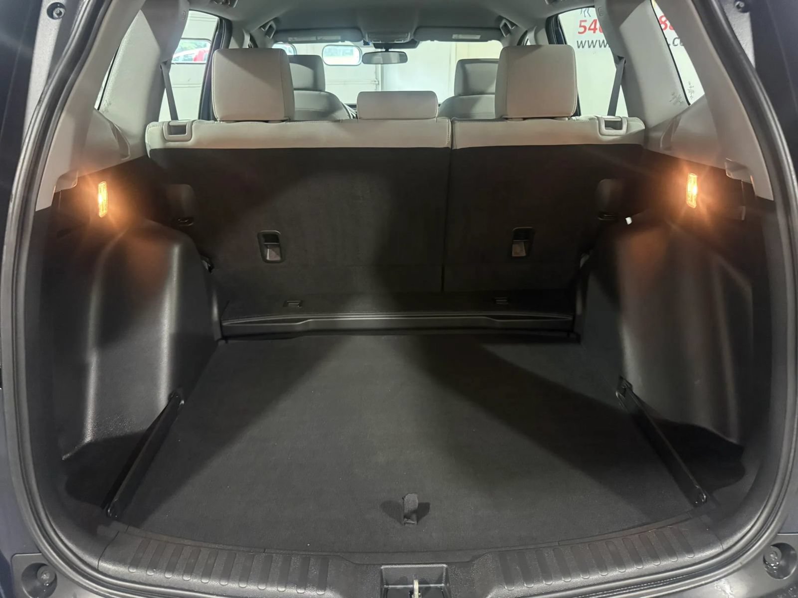 Used 2020 Honda CR-V LX image 18