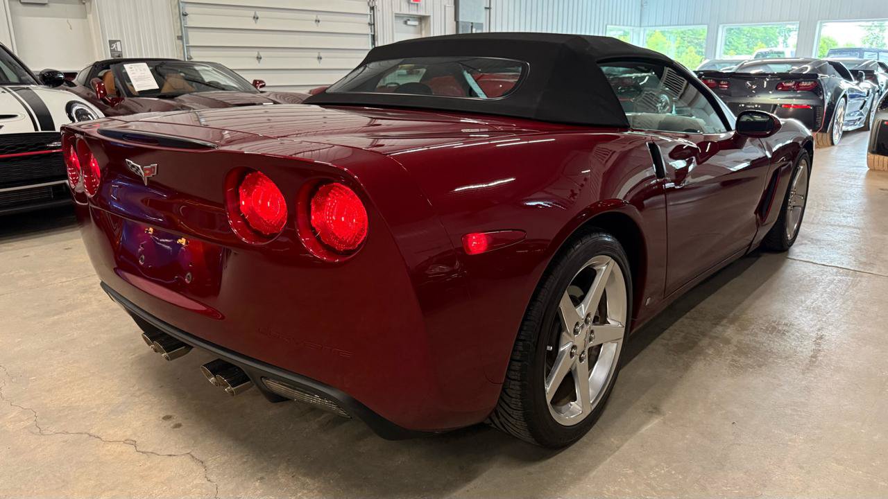 Used 2006 Chevrolet Corvette Convertible RWD image 8