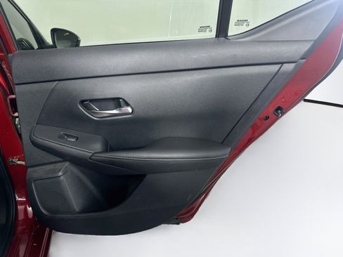 Used 2021 Nissan Sentra SV FWD image 27