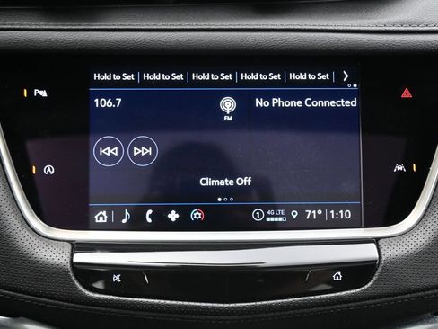 Used 2024 Cadillac XT6 Luxury w/ LPO, Floor Liner Package AWD/4WD image 19