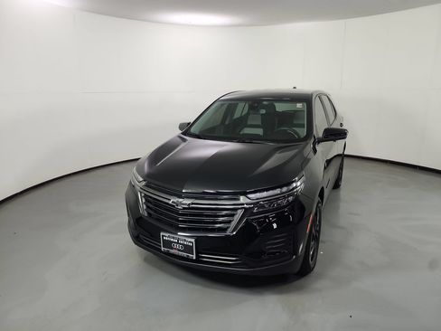 Used 2023 Chevrolet Equinox LS w/ LS Convenience Package AWD/4WD image 30