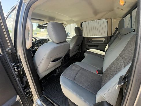Used 2013 RAM 1500 Lone Star AWD/4WD image 16