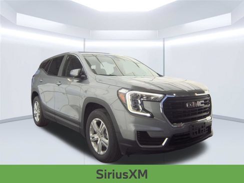 Used 2024 GMC Terrain SLE AWD/4WD image 5
