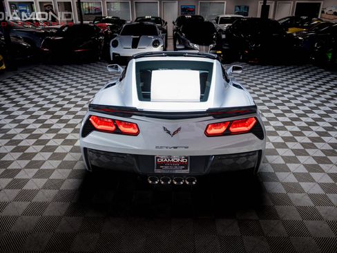 Used 2019 Chevrolet Corvette Stingray Coupe RWD image 64
