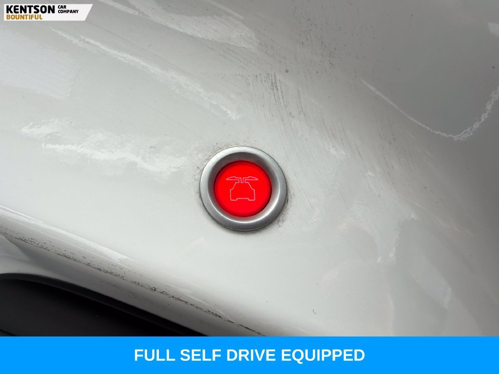 Used 2023 Tesla Model X AWD/4WD image 33