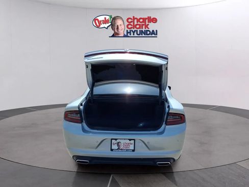 Used 2023 Dodge Charger SXT RWD image 9