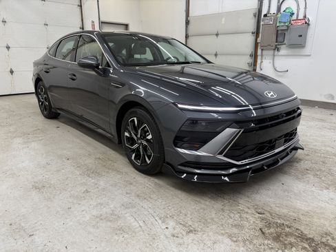 Used 2025 Hyundai Sonata SEL image 5
