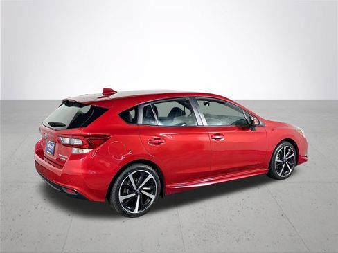 Certified 2022 Subaru Impreza 2.0i Sport AWD/4WD image 7