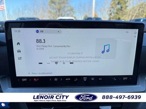 Used 2025 Ford Explorer Platinum w/ LUX Leather Package image 23