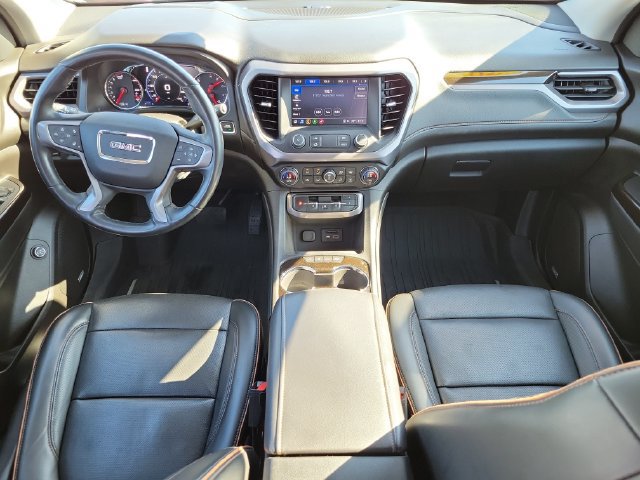 Used 2023 GMC Acadia AT4 w/ Technology Package AWD/4WD image 16