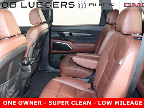 Used 2024 Kia Telluride SX image 11