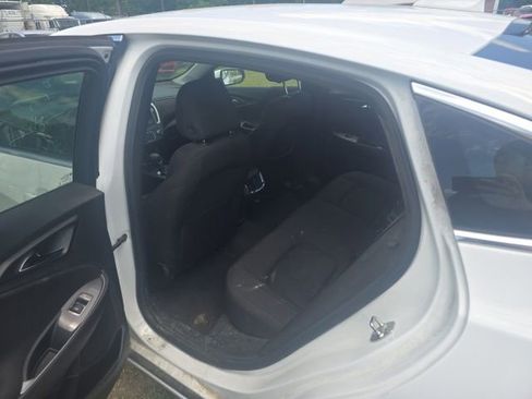 Used 2024 Chevrolet Malibu LT FWD image 25