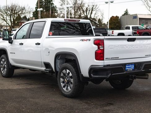 New 2026 Chevrolet Silverado 2500 Custom w/ Custom Value Package AWD/4WD image 17