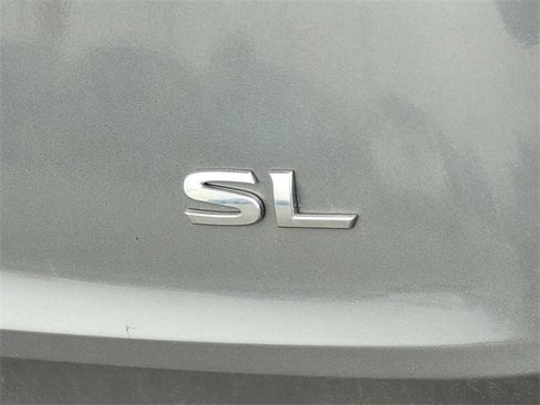 Used 2021 Nissan Rogue SL image 9