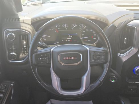 Used 2022 GMC Sierra 1500 SLT RWD image 18