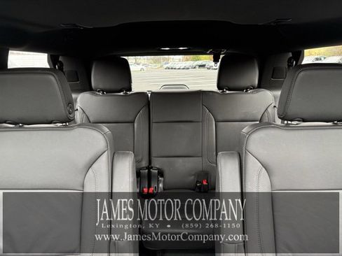 Used 2024 Chevrolet Tahoe Z71 image 23