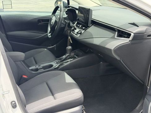Used 2024 Toyota Corolla LE FWD image 20