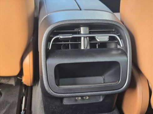 Certified 2025 Mercedes-Benz E 350 Sedan image 17