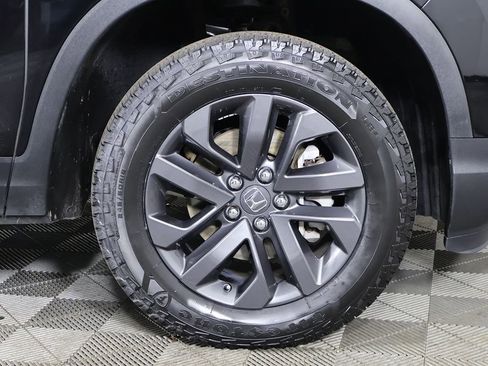 Used 2023 Honda Ridgeline Sport image 16
