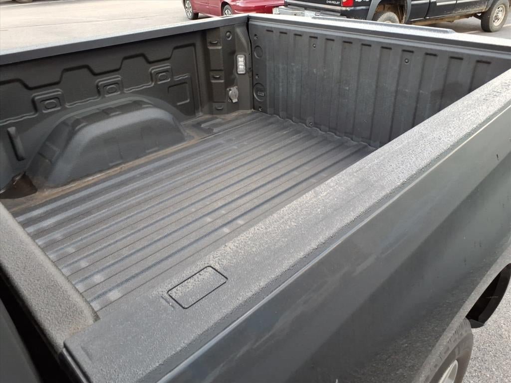 Used 2021 Chevrolet Silverado 1500 RST w/ Convenience Package II AWD/4WD image 14