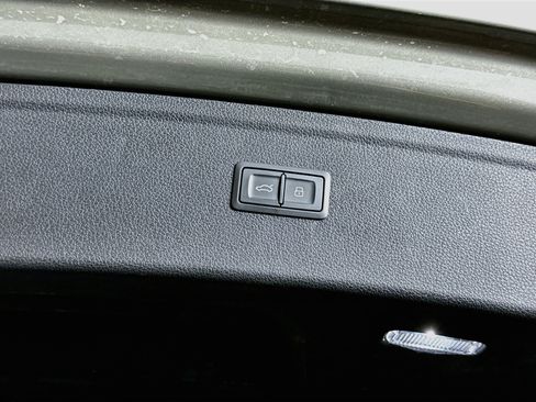 Used 2024 Audi Q5 2.0T Premium Plus AWD/4WD image 30