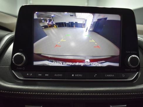 Certified 2023 Nissan Rogue SV AWD/4WD image 24