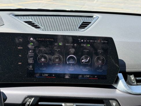 Used 2023 BMW X1 xDrive28i w/ Premium Package AWD/4WD image 14