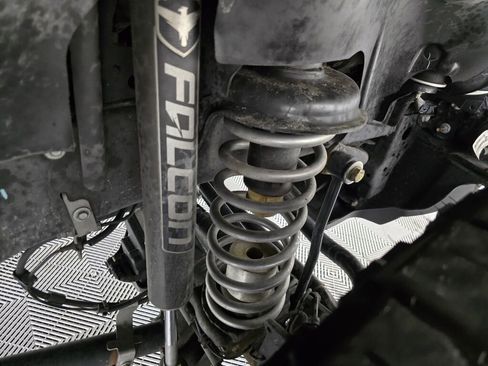 Used 2023 Jeep Wrangler Sport image 12