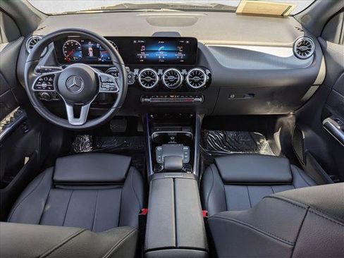 Certified 2023 Mercedes-Benz GLA 250 4MATIC image 16