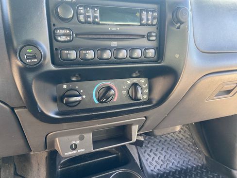 Used 2001 Ford Ranger XLT RWD image 10