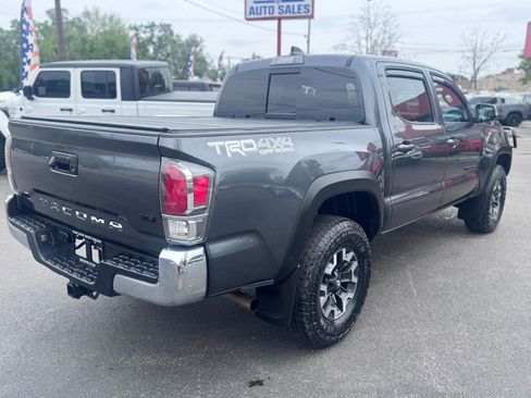 Used 2023 Toyota Tacoma TRD Off-Road AWD/4WD image 3