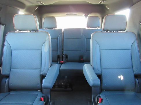 New 2026 GMC Yukon AT4 w/ AT4 Premium Plus Package image 35