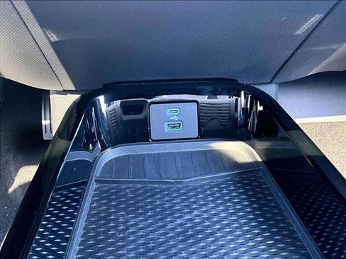 Used 2023 Ford Mustang Mach-E GT image 24