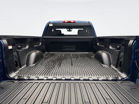 Used 2019 GMC Sierra 1500 Limited w/ Elevation Edition AWD/4WD image 18