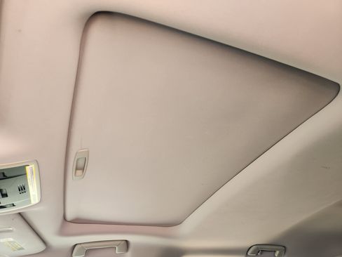 Used 2020 Lexus RX 350L FWD w/ Premium Package image 30