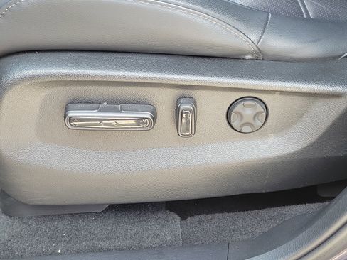 Used 2020 Honda CR-V EX-L image 23